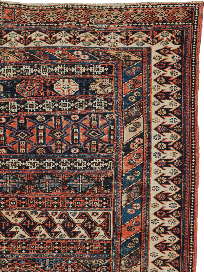 Antique Central Asian Soumak Accent Rug, No.29409 - Galerie Shabab