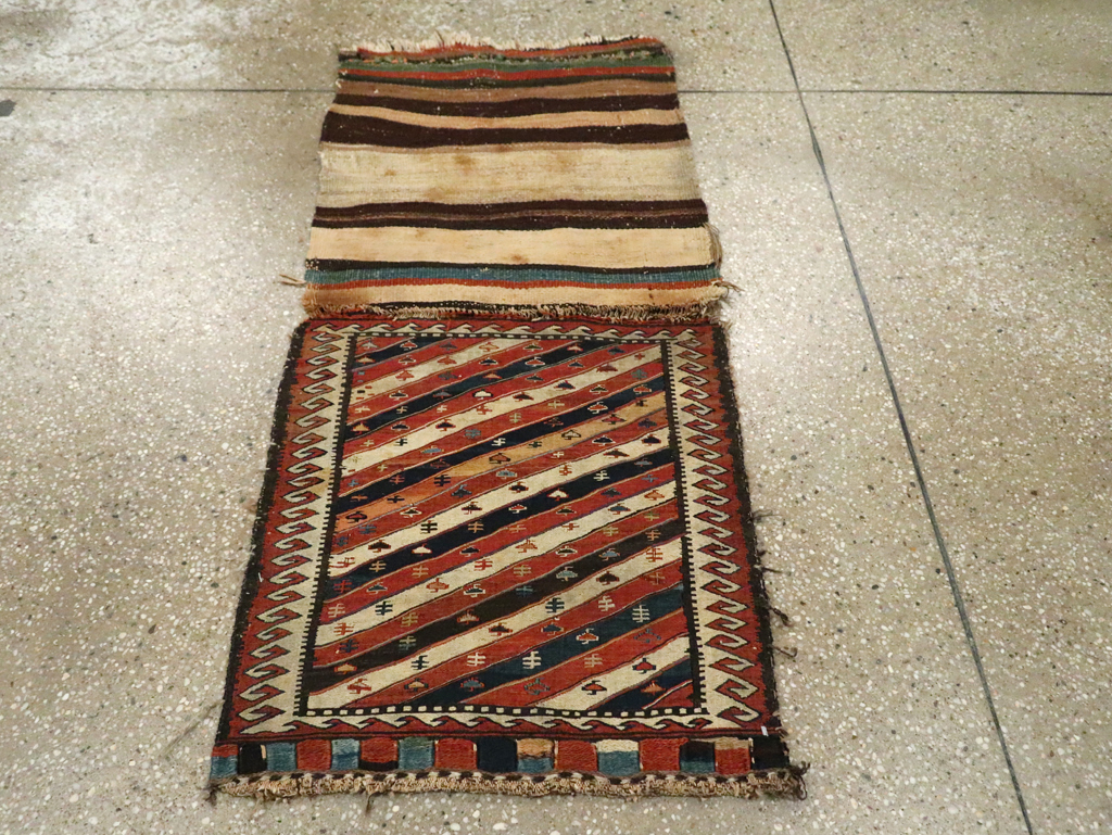 Antique Central Asian Shahsavan Soumak Bag, No.29411 - Galerie Shabab