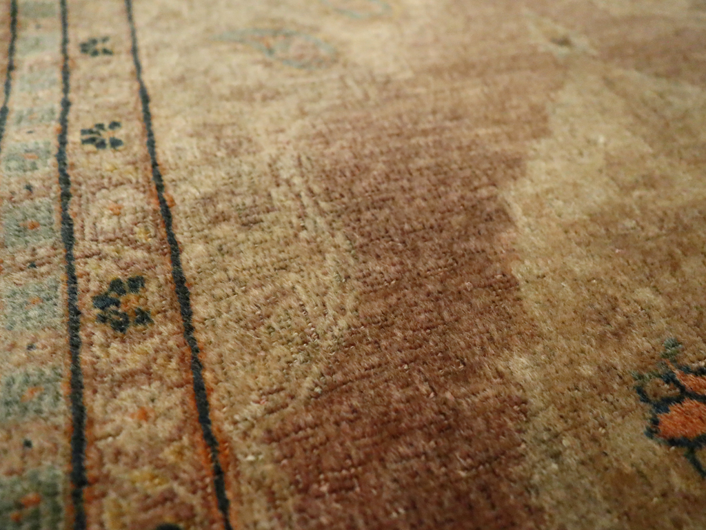 Antique Persian Tabriz Throw Rug, No.29414 - Galerie Shabab