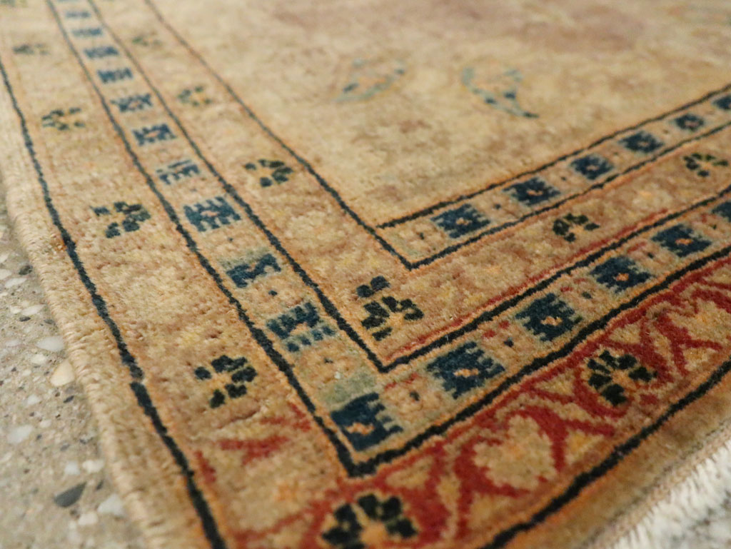 Antique Persian Tabriz Throw Rug, No.29414 - Galerie Shabab