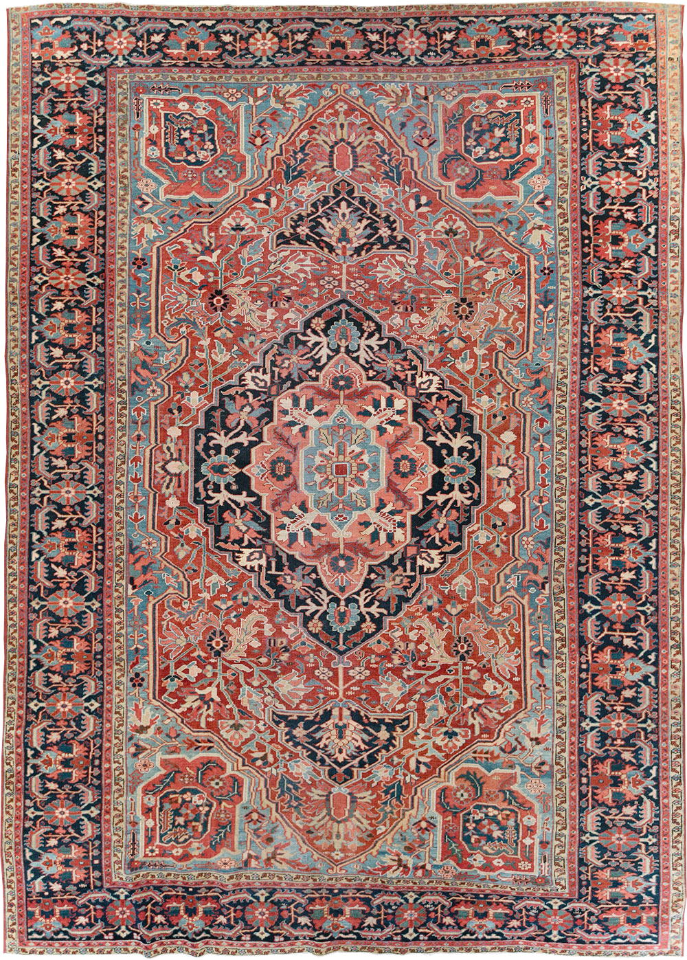 Antique Persian Heriz Carpet, No.29419 - Galerie Shabab