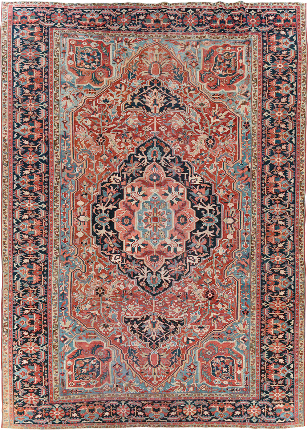 Antique Persian Heriz Carpet, No.29419 - Galerie Shabab