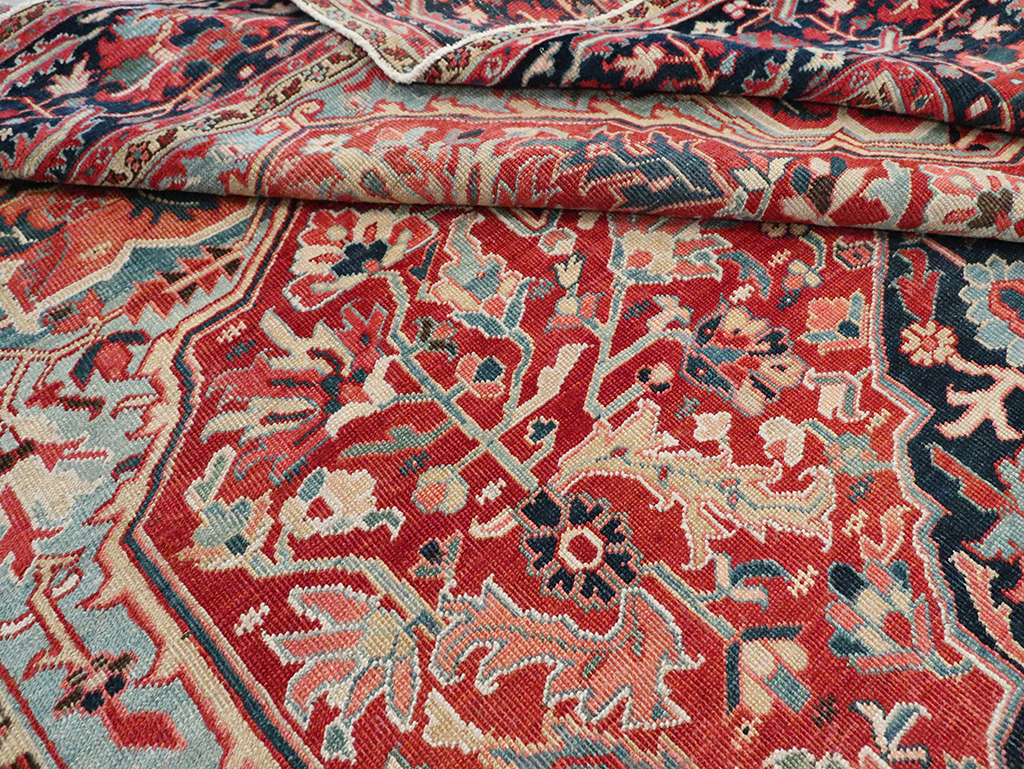 Antique Persian Heriz Carpet, No.29419 - Galerie Shabab
