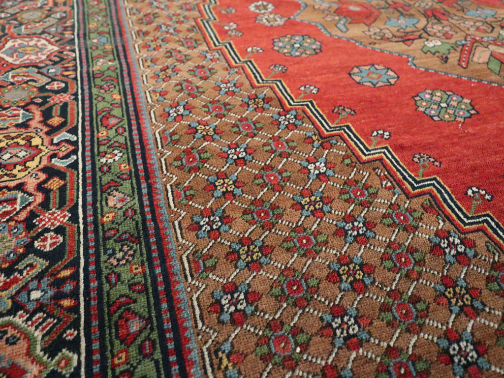 Antique Persian Fereghan Carpet, No.29420 - Galerie Shabab