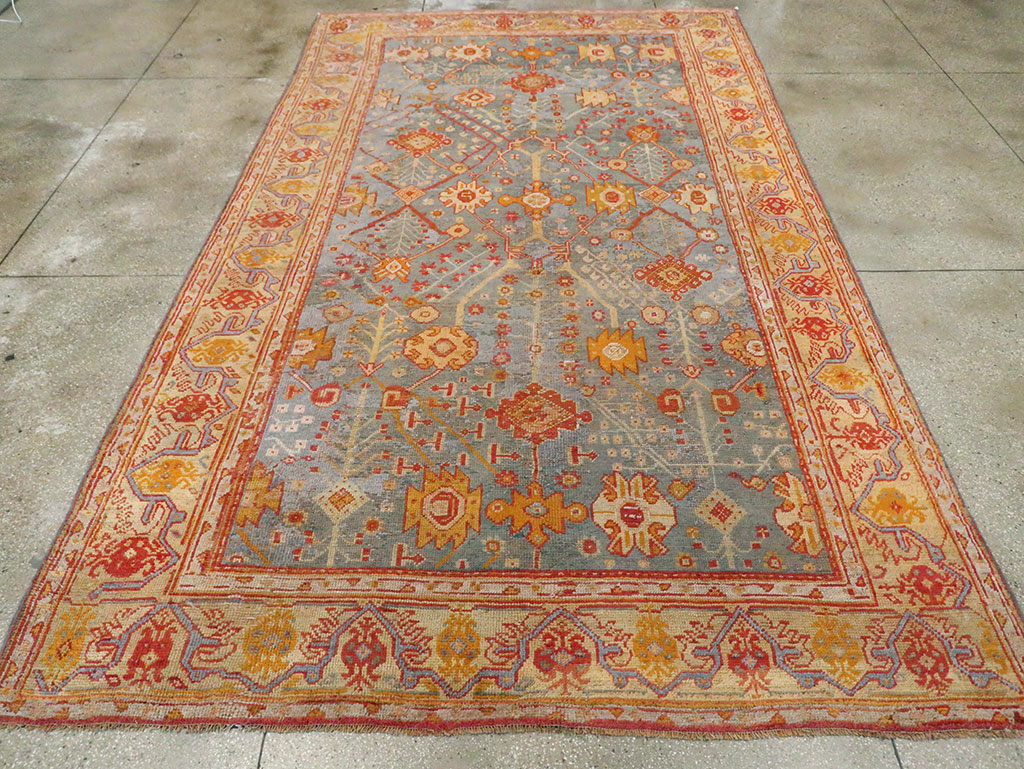 Antique Oushak Carpet, No.29422 - Galerie Shabab