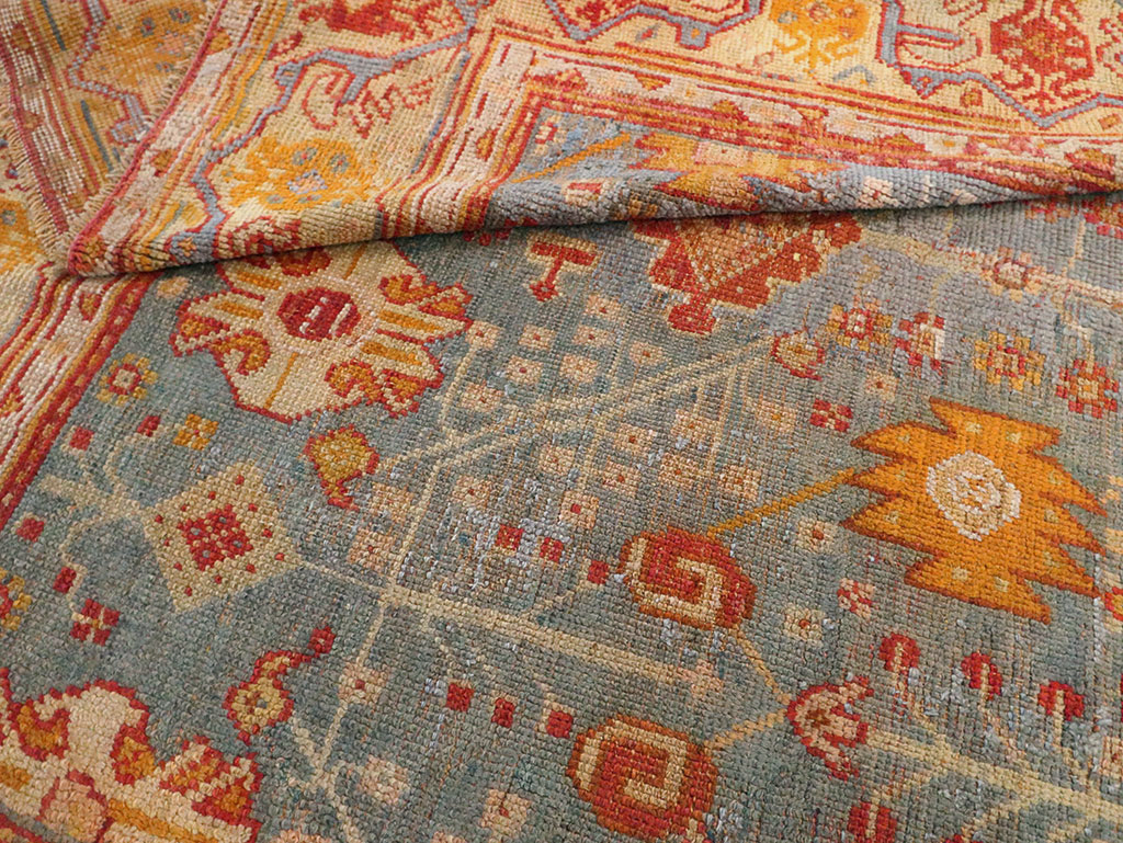 Antique Oushak Carpet, No.29422 - Galerie Shabab