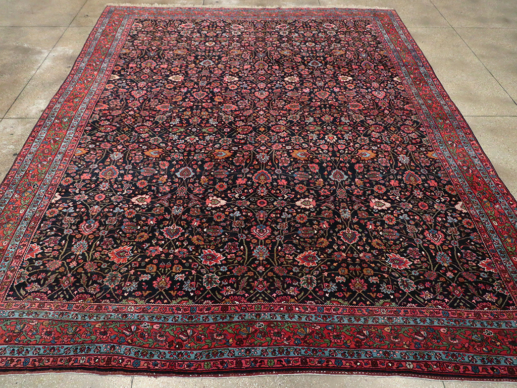 Antique Persian Bidjar Room Size Carpet, No.29425 - Galerie Shabab