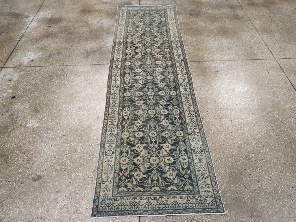 Vintage Persian Malayer Runner, No.29429 - Galerie Shabab