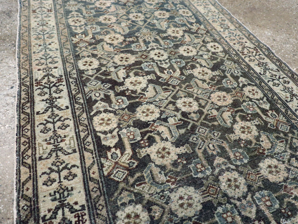 Vintage Persian Malayer Runner, No.29429 - Galerie Shabab