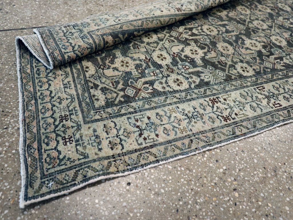 Vintage Persian Malayer Runner, No.29429 - Galerie Shabab