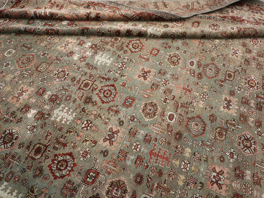 Antique Persian Bidjar Oversize Carpet, No.29430 - Galerie Shabab