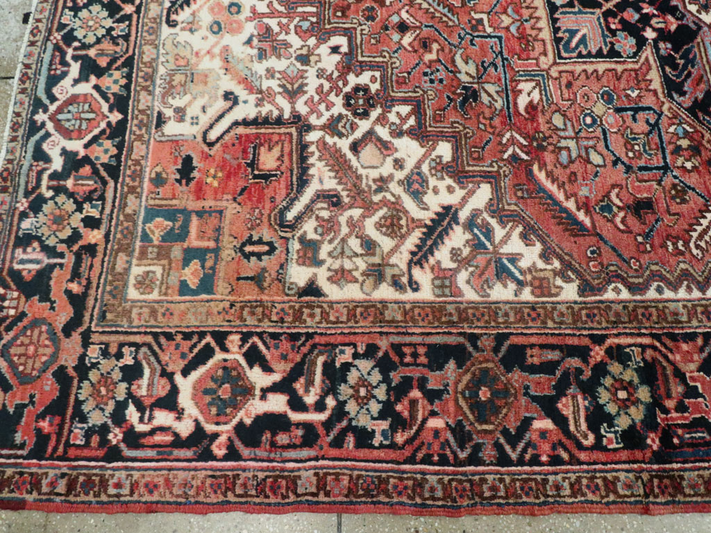 Vintage Persian Heriz Room Size Carpet, No.29431 - Galerie Shabab