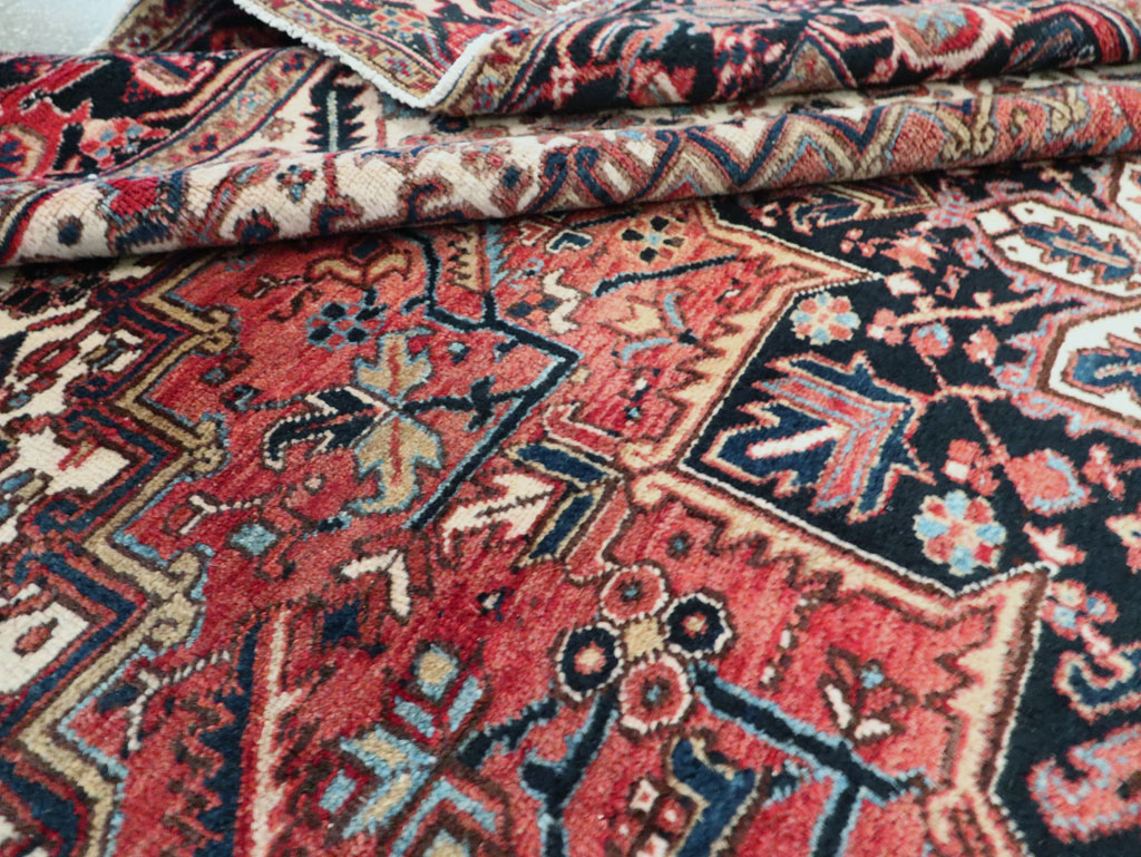 Vintage Persian Heriz Room Size Carpet, No.29431 - Galerie Shabab