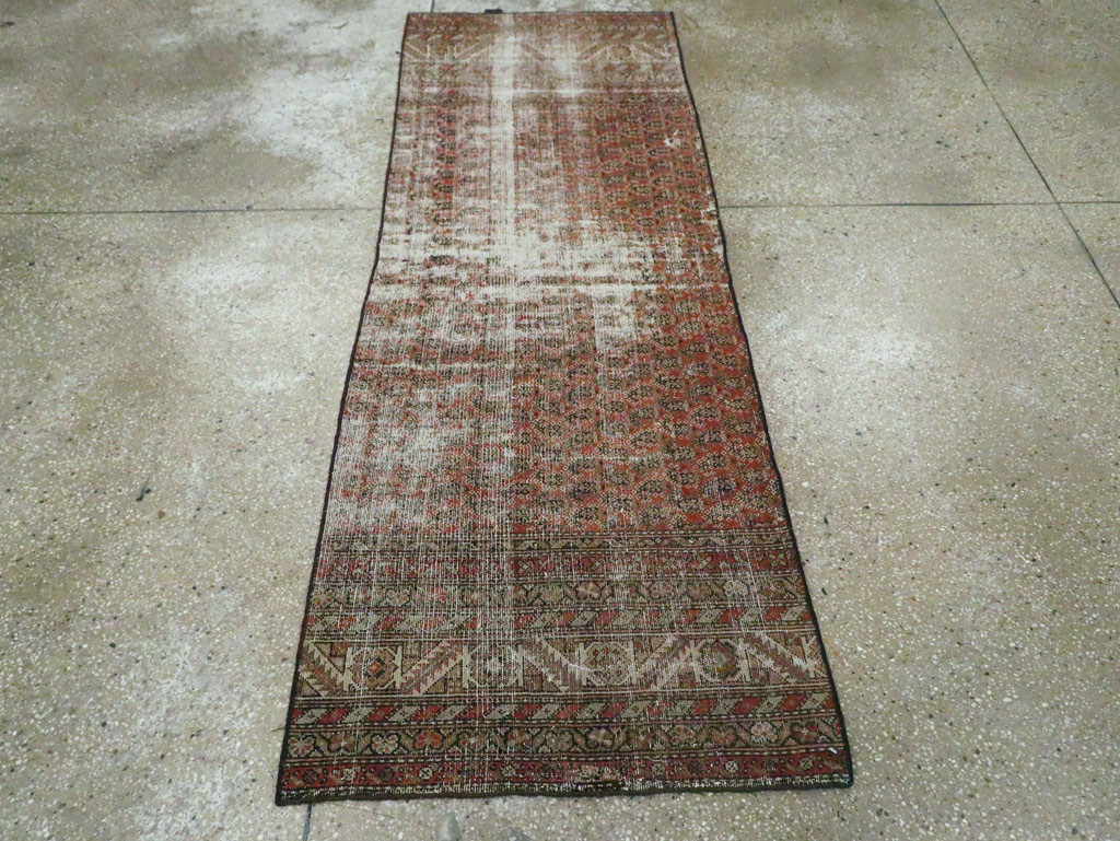 Antique Distressed Persian Malayer Rug, No.29432 - Galerie Shabab