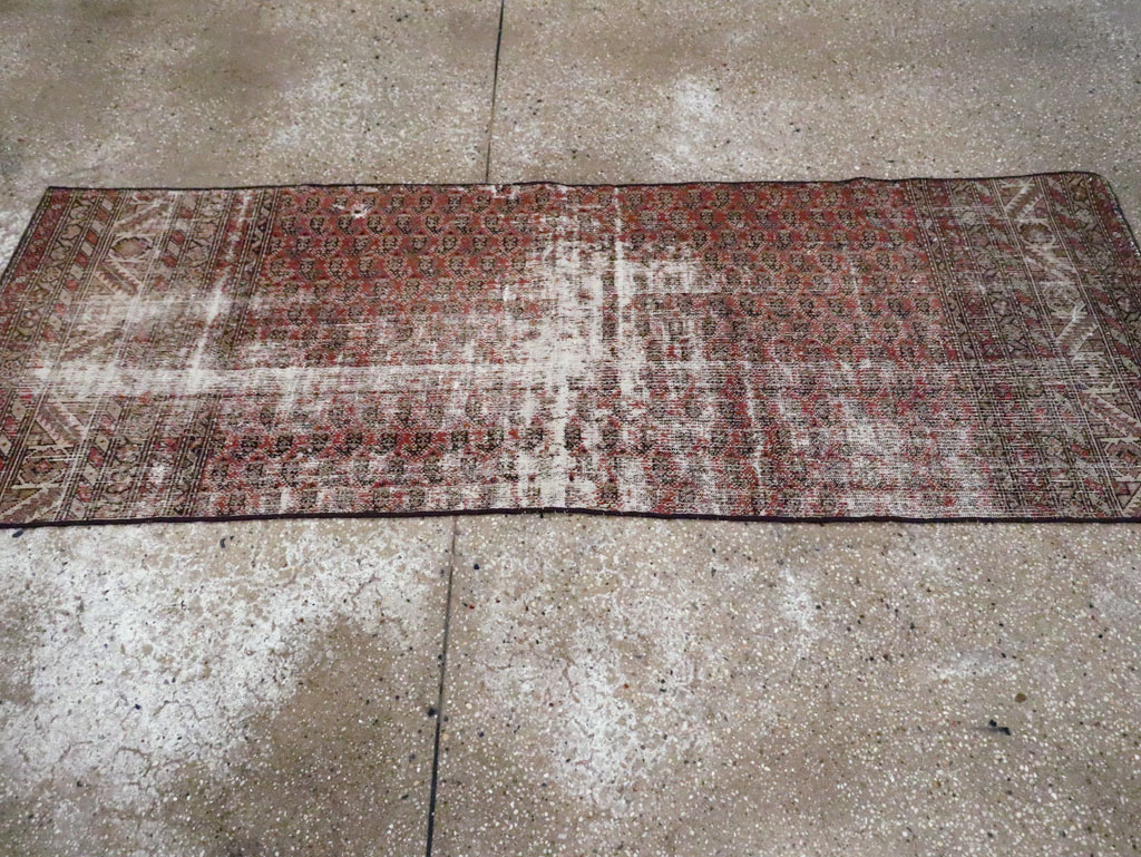 Antique Distressed Persian Malayer Rug, No.29432 - Galerie Shabab