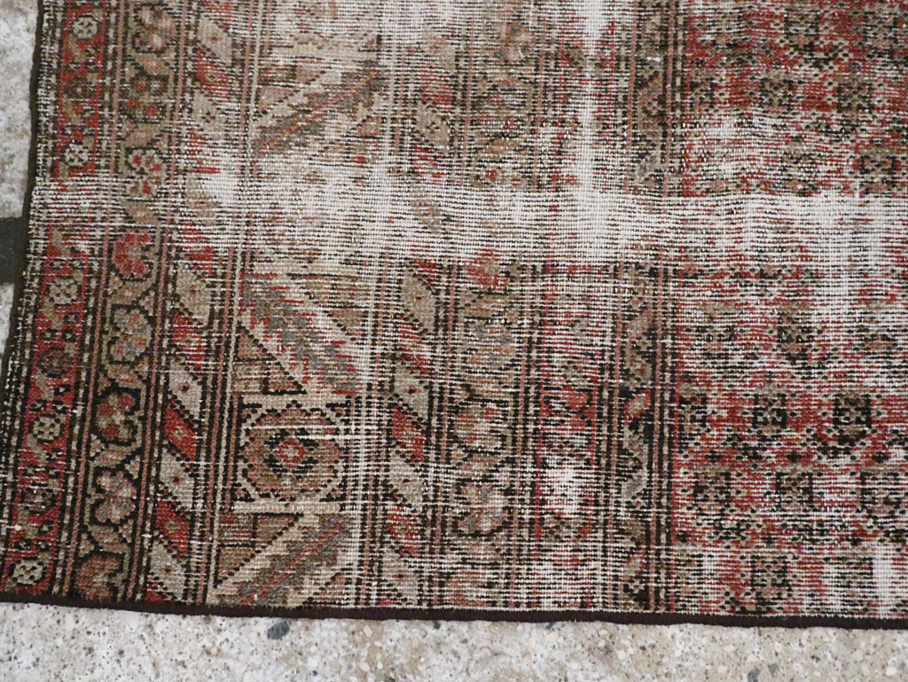 Antique Distressed Persian Malayer Rug, No.29432 - Galerie Shabab