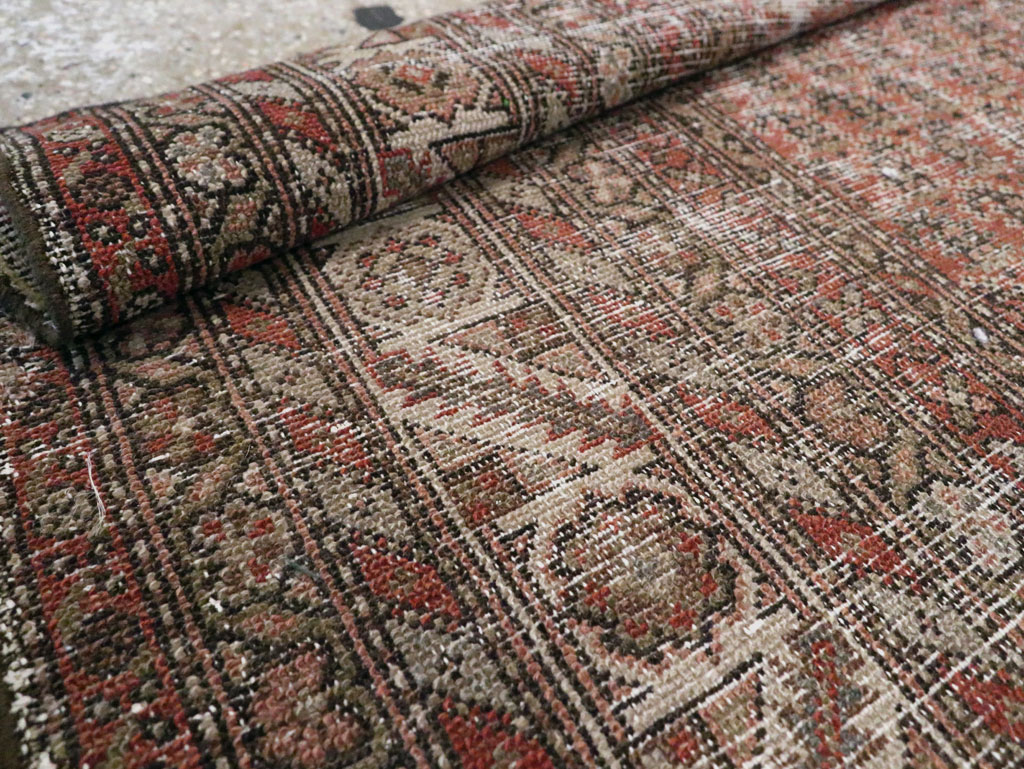 Antique Distressed Persian Malayer Rug, No.29432 - Galerie Shabab