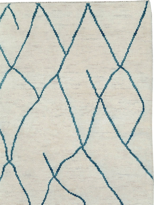 Contemporary Moroccan Room Size Carpet, No.29440 - Galerie Shabab