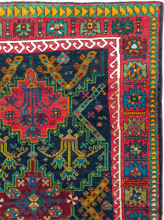 Vintage Persian Ardabil Small Room Size Carpet, No.29446 - Galerie Shabab