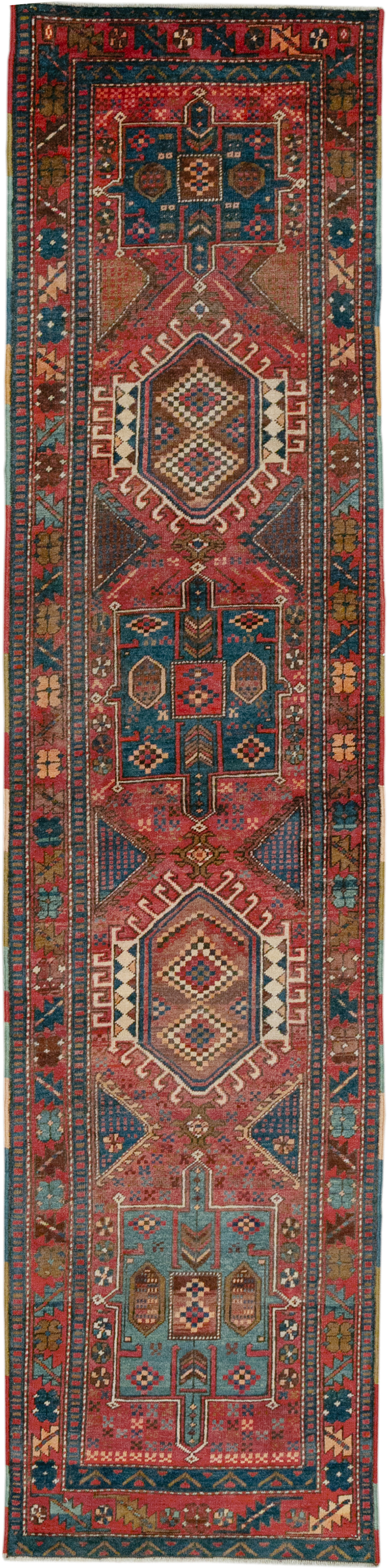 Vintage Persian Karajeh Runner, No.29451 - Galerie Shabab