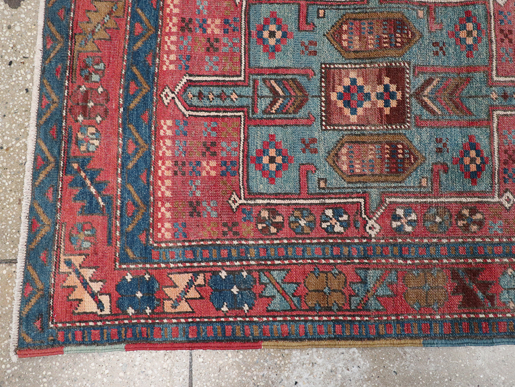 Vintage Persian Karajeh Runner, No.29451 - Galerie Shabab