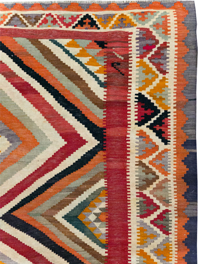 Vintage Persian Flatweave Kilim Accent Rug, No.29453 - Galerie Shabab
