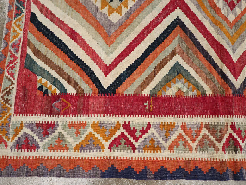 Vintage Persian Flatweave Kilim Accent Rug, No.29453 - Galerie Shabab