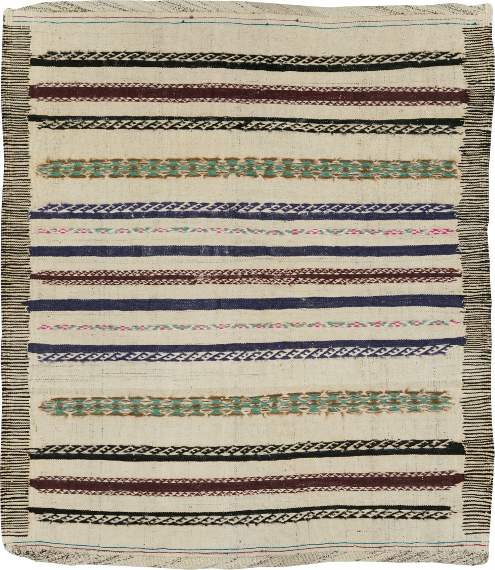 Vintage Persian Kilim, No.29455 - Galerie Shabab