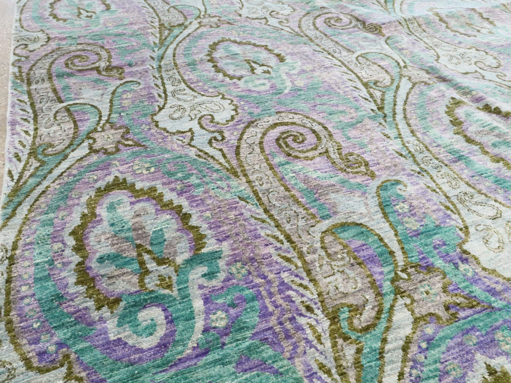 Contemporary Turkish Peacock Inspired Room Size Carpet, No.29461 - Galerie Shabab