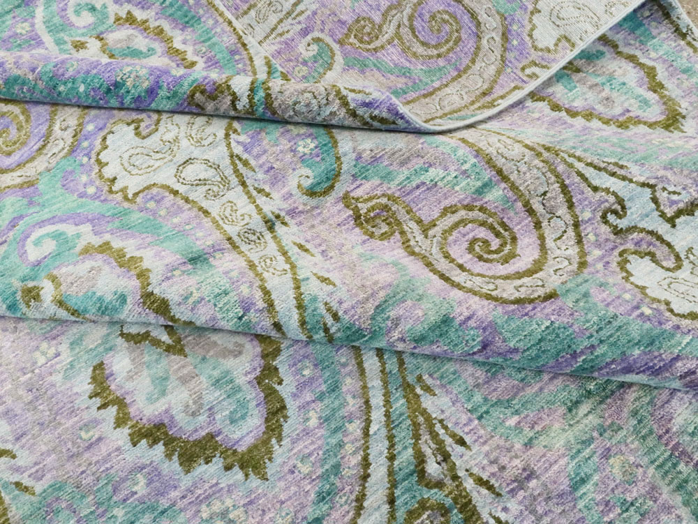 Contemporary Turkish Peacock Inspired Room Size Carpet, No.29461 - Galerie Shabab