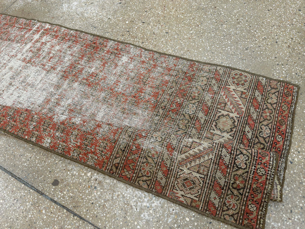 Antique Distressed Persian Malayer Rug, No.29462 - Galerie Shabab