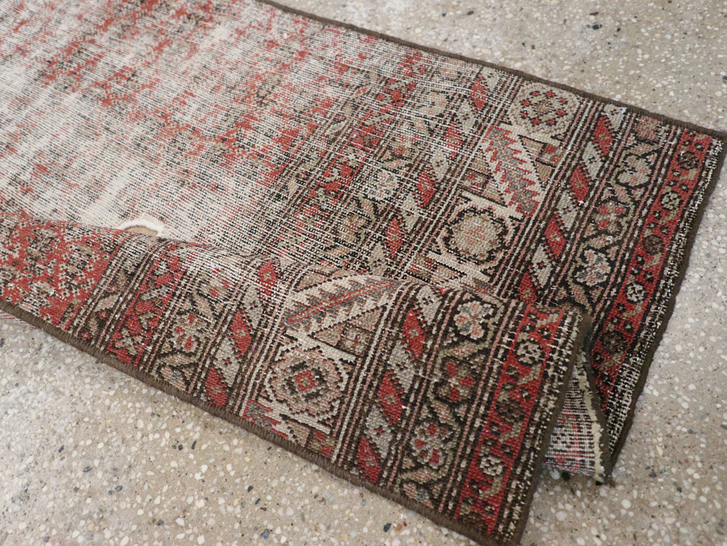 Antique Distressed Persian Malayer Rug, No.29462 - Galerie Shabab