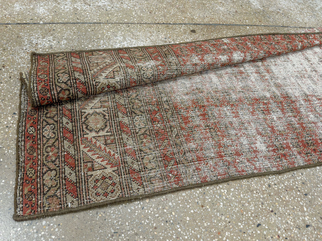 Antique Distressed Persian Malayer Rug, No.29462 - Galerie Shabab