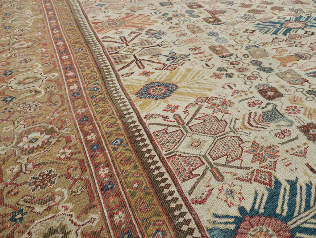 Antique Persian Mahal Oversize Carpet, No.29469 - Galerie Shabab