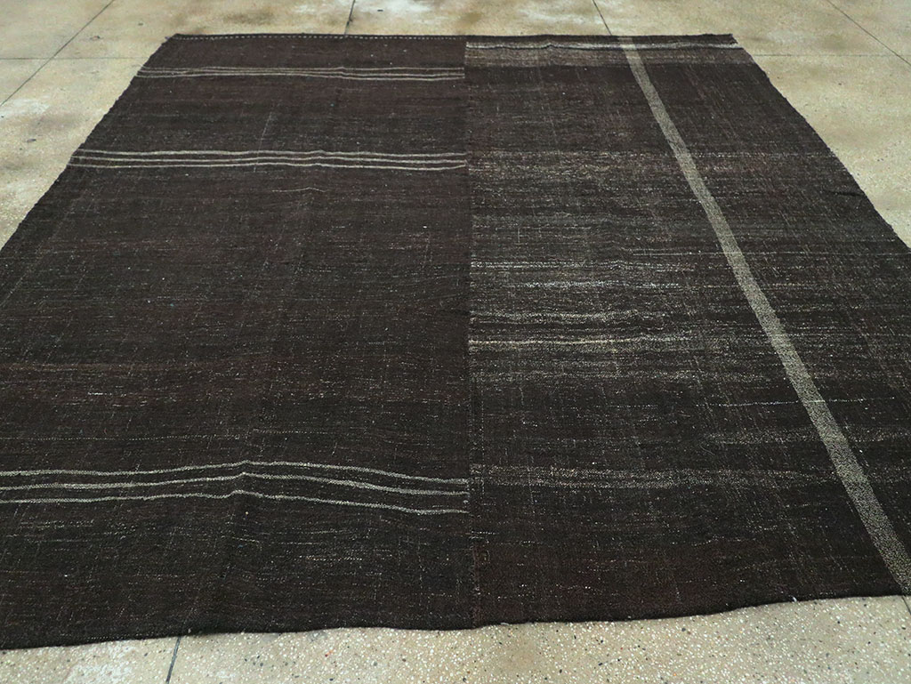 Vintage Turkish Flatweave Kilim Square Room Size Carpet, No.29486 - Galerie Shabab