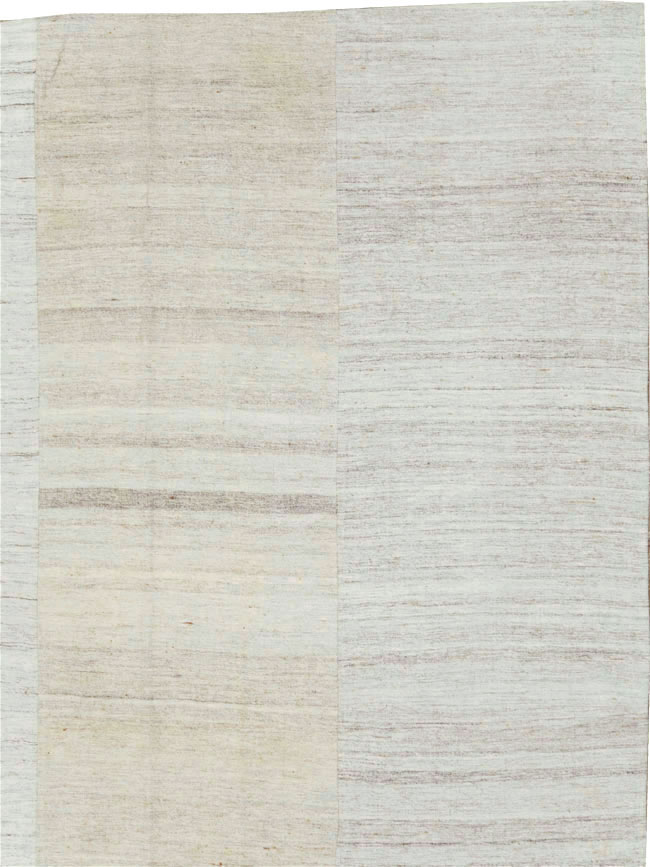 Contemporary Turkish Flatweave Kilim Room Size Carpet, No.29487 - Galerie Shabab