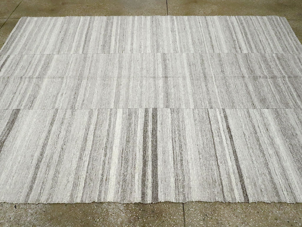 Vintage Turkish Flatweave Kilim Accent Rug, No.29488 - Galerie Shabab