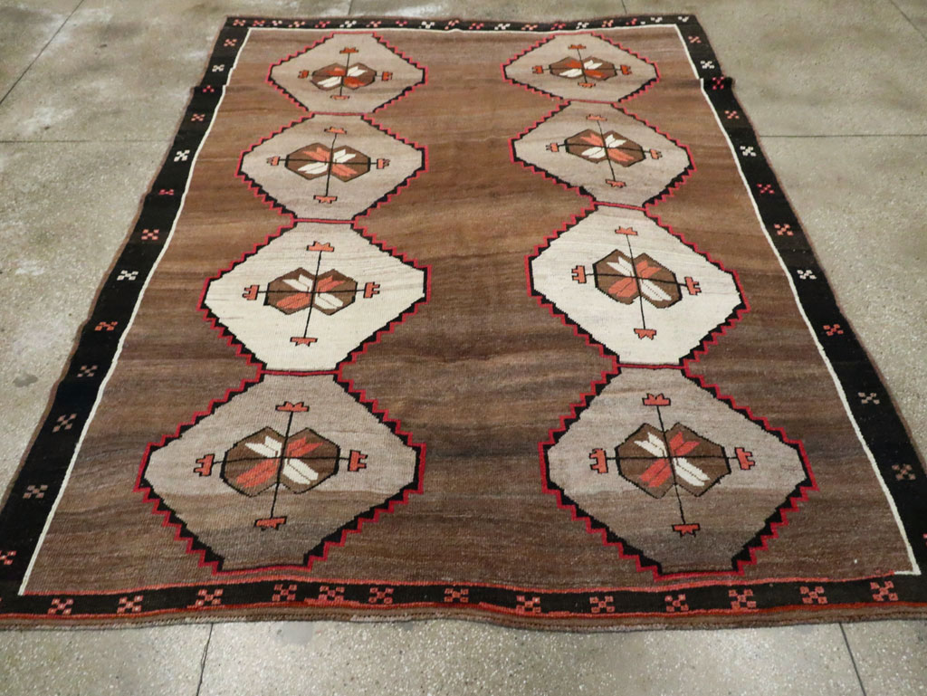 Vintage Anatolian Room Size Carpet, No.29490 - Galerie Shabab