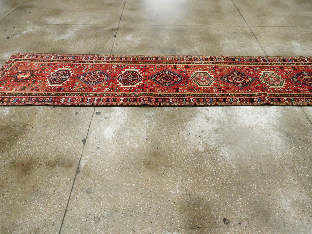 Vintage Persian Karajeh Long Runner, No.29498 - Galerie Shabab