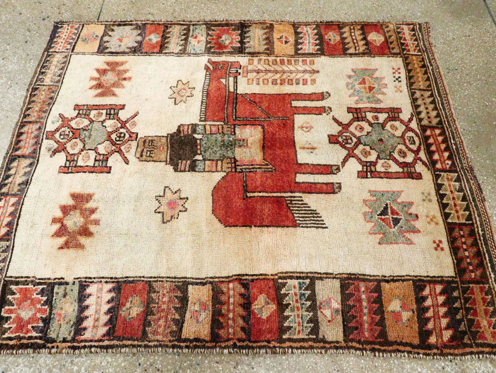 Vintage Persian Pictorial Bakhtiari Rug, No.29508 - Galerie Shabab
