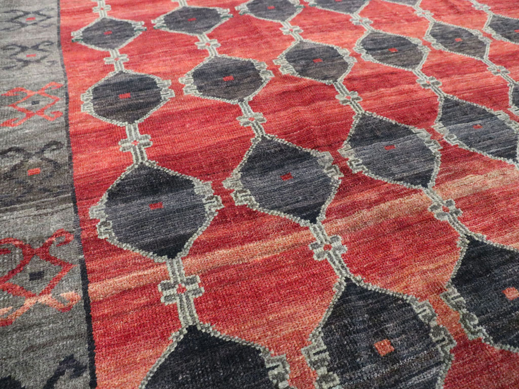 Vintage Anatolian Room Size Carpet, No.29509 - Galerie Shabab