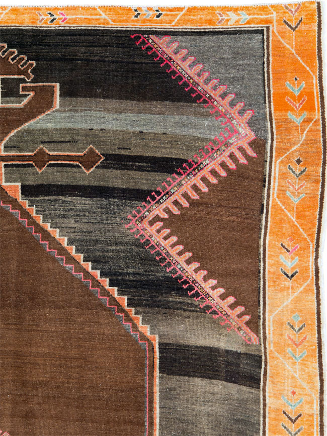 Vintage Room Size Anatolian Carpet, No.29510 - Galerie Shabab