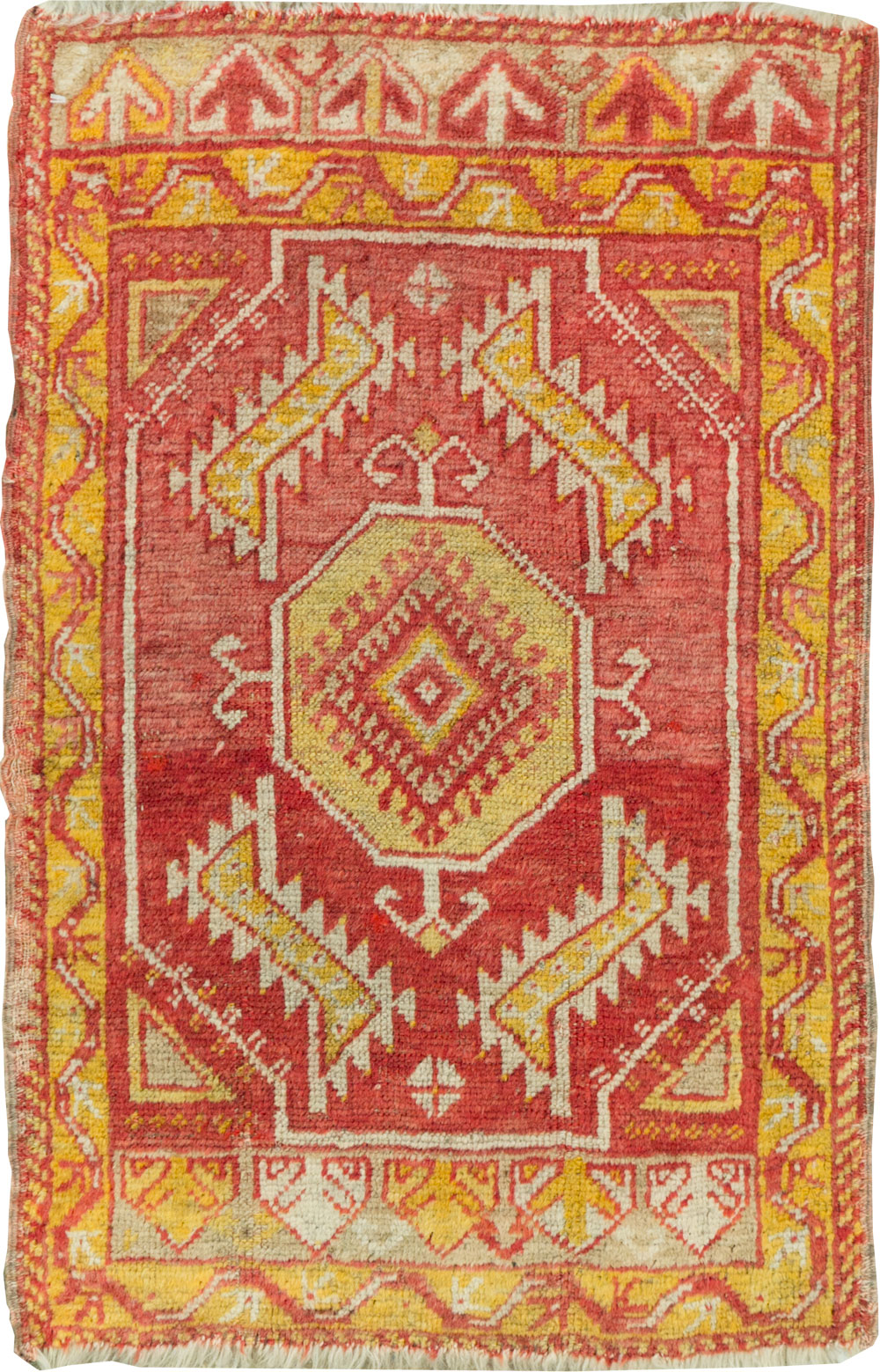 Vintage Turkish Anatolian Throw Rug, No.29512 - Galerie Shabab