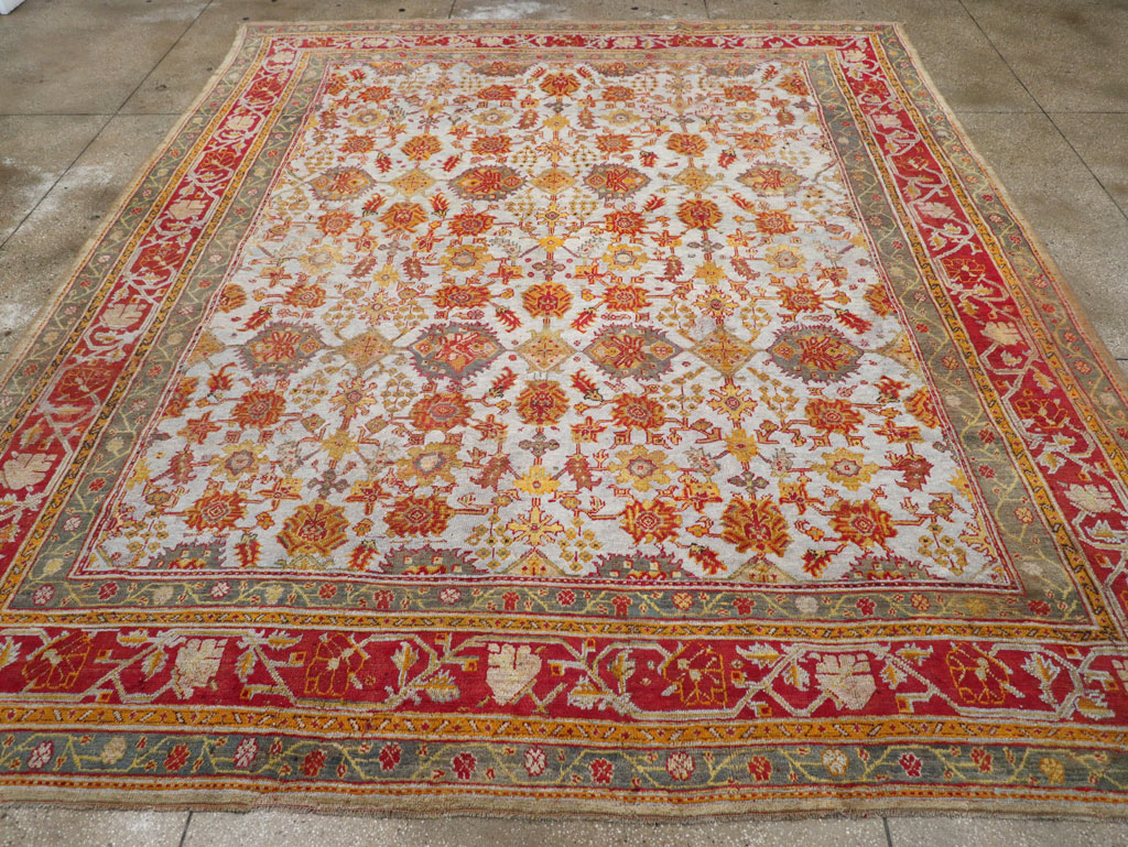 Antique Turkish Oushak Carpet, No.29519 - Galerie Shabab