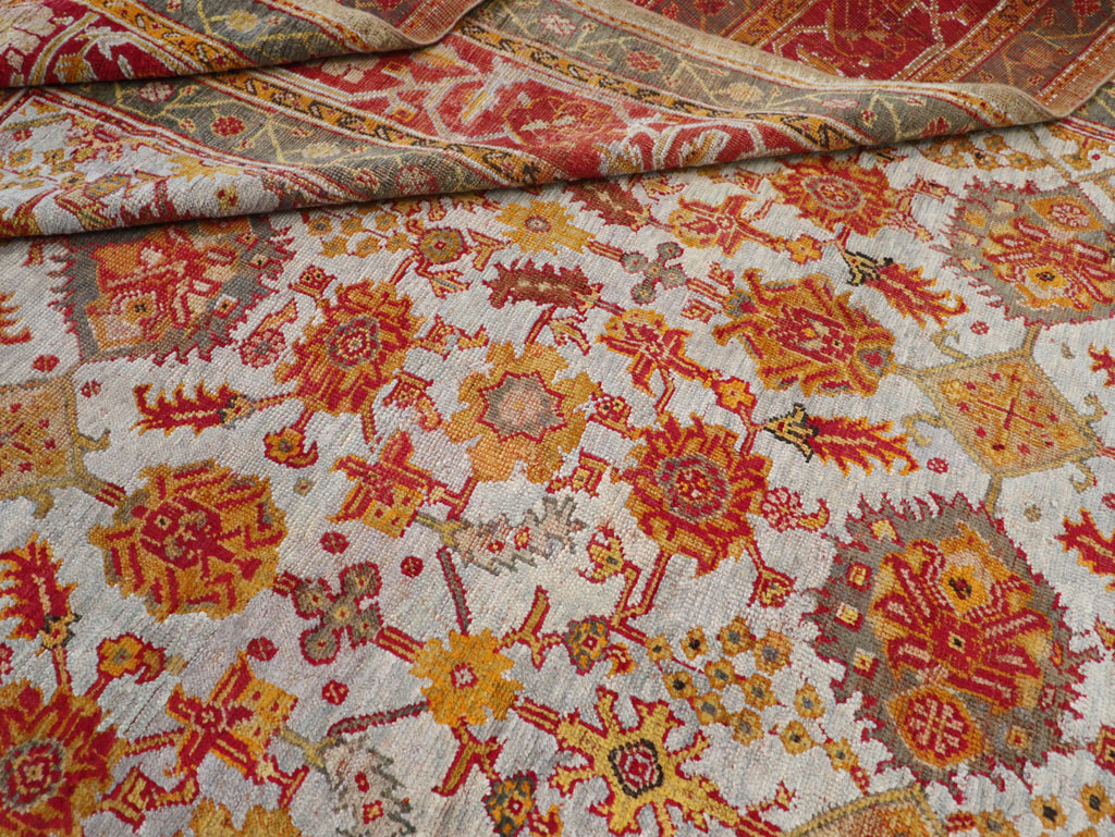 Antique Turkish Oushak Carpet, No.29519 - Galerie Shabab