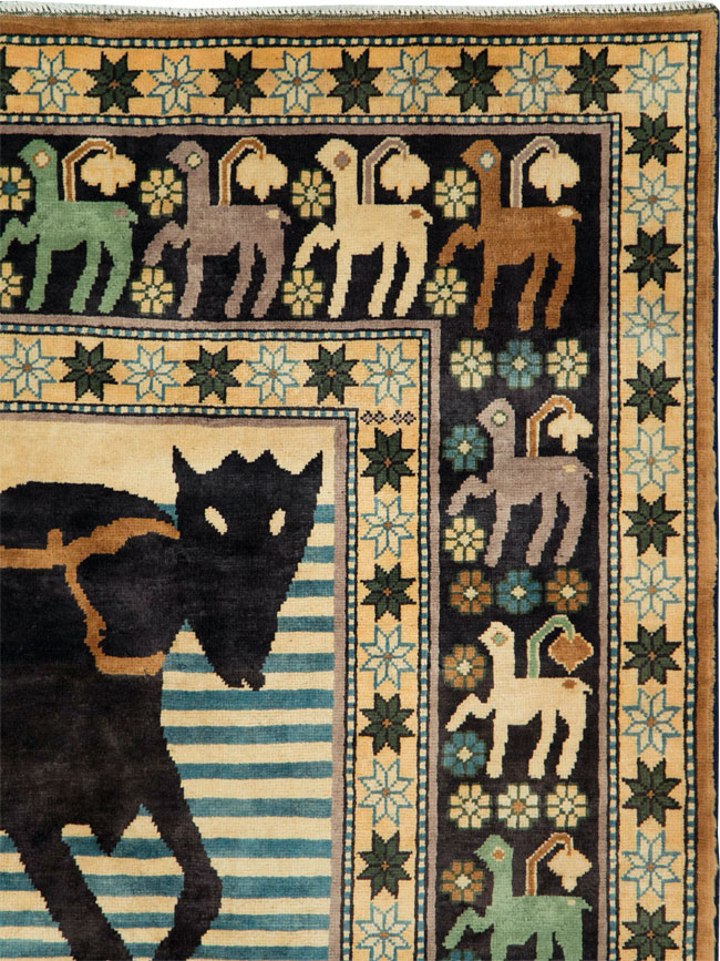 Contemporary Turkish Pictorial Accent Rug, No.29522 - Galerie Shabab