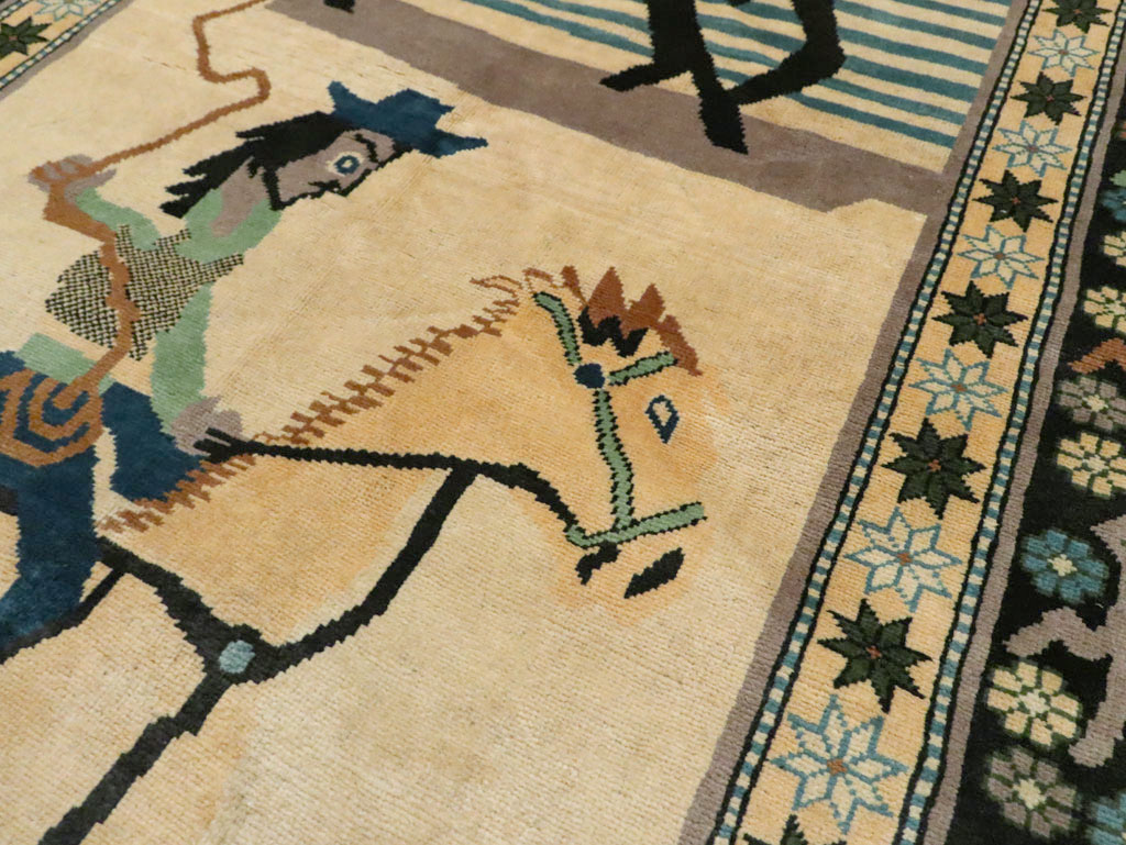 Contemporary Turkish Pictorial Accent Rug, No.29522 - Galerie Shabab