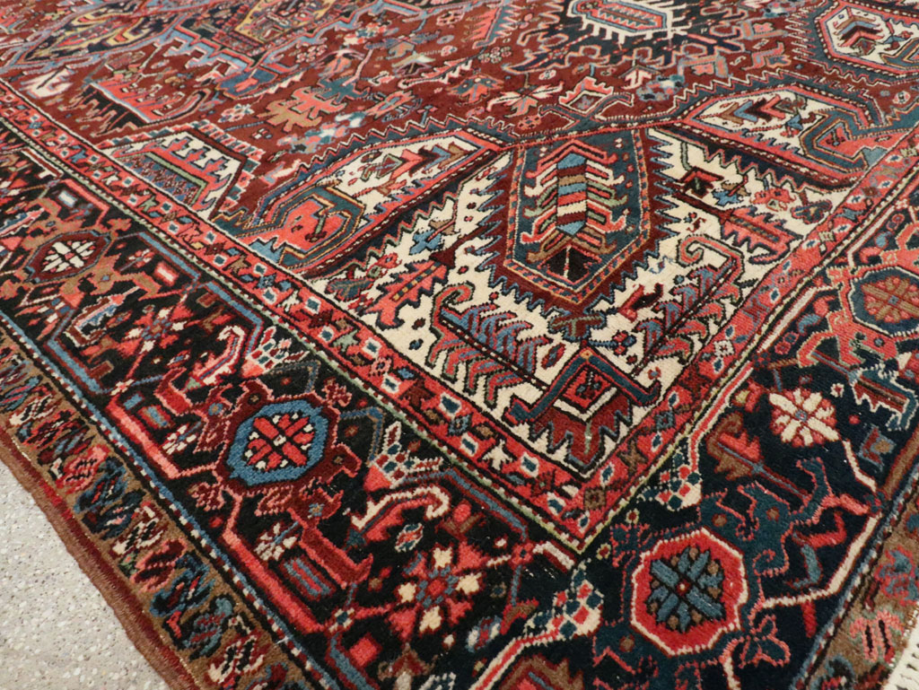 Vintage Persian Heriz Room Size Carpet, No.29524 - Galerie Shabab