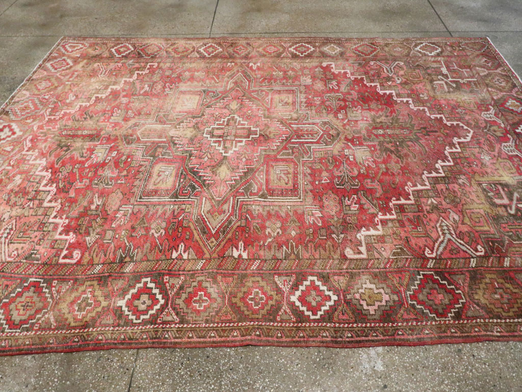 Vintage Persian Heriz Carpet, No.29526 - Galerie Shabab