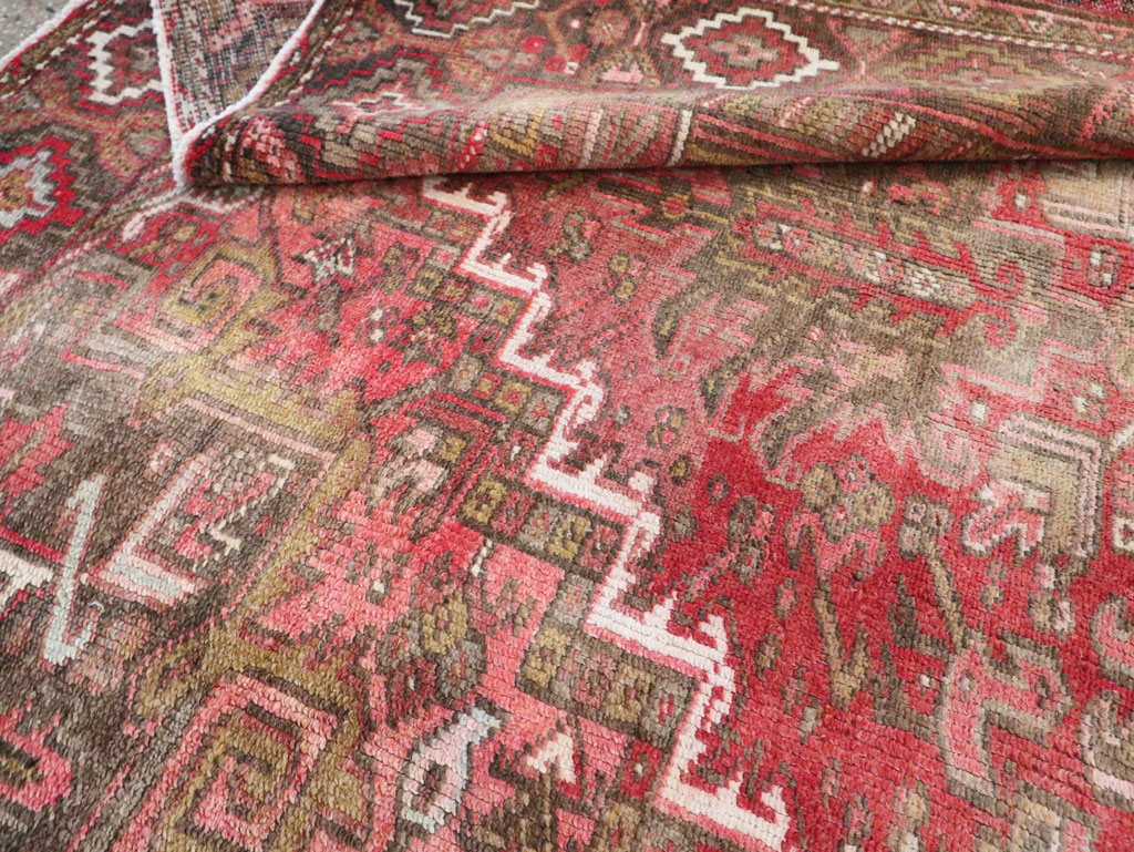 Vintage Persian Heriz Carpet, No.29526 - Galerie Shabab